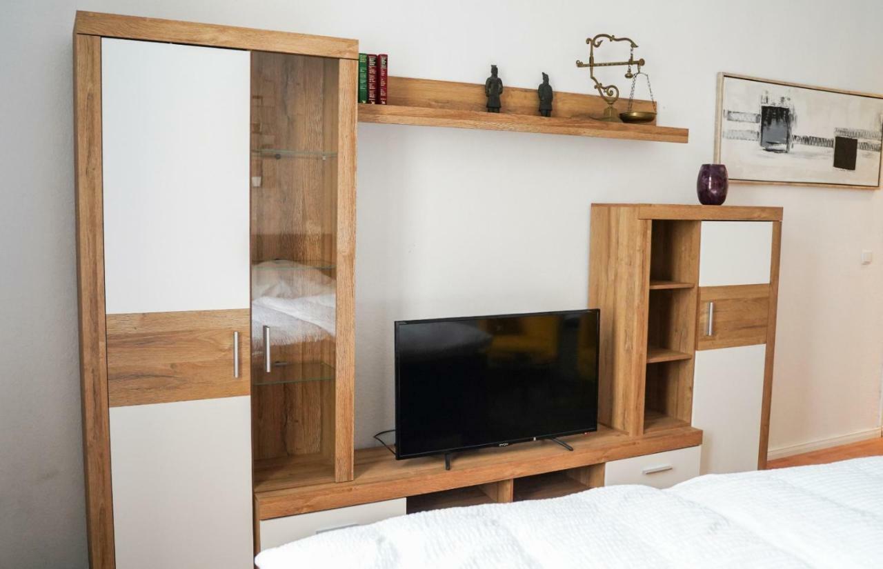 Ferienwohnung Zwischen Den Seen Potsdam Luaran gambar