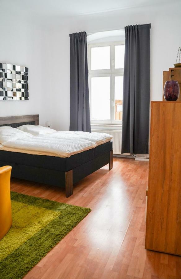 Ferienwohnung Zwischen Den Seen Potsdam Luaran gambar